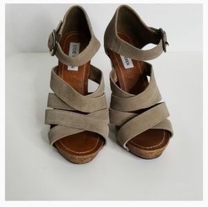 Steve Madden Taupe Leola Heels